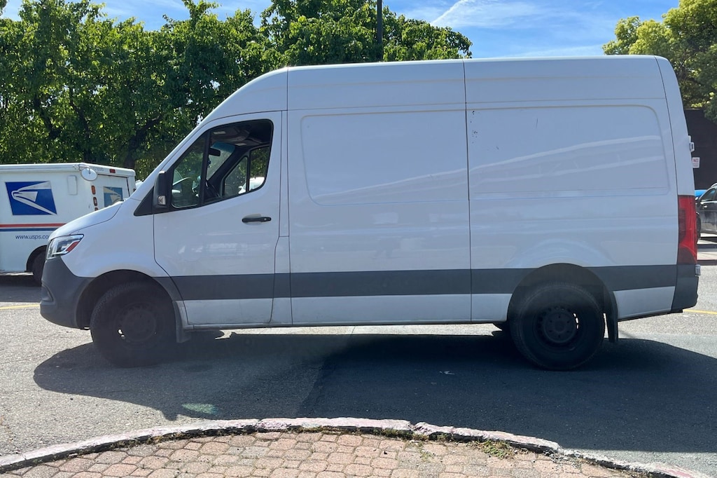 Used 2021 Mercedes-Benz Sprinter Cargo Van 2500 Standard Roof V6 144" RWD Van Cargo Van
