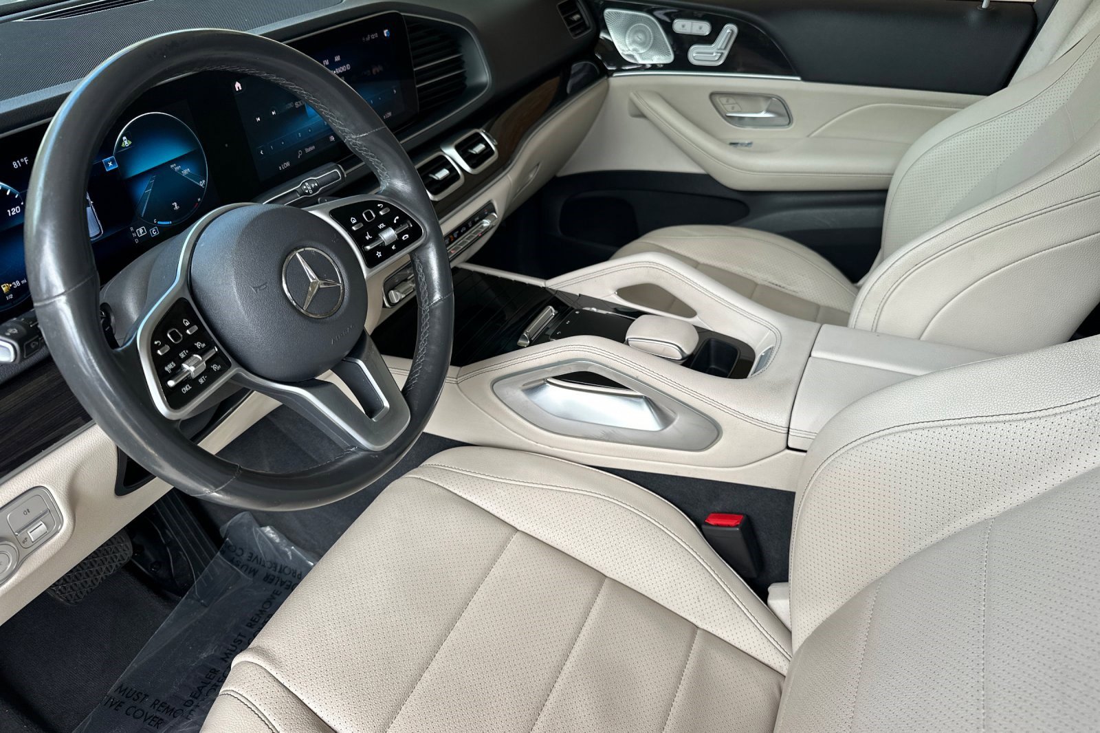 2020 Mercedes Benz GLE 350 4MATIC photo 3