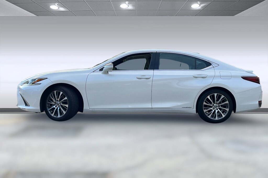 Used 2019 Lexus ES 300h FWD Sedan