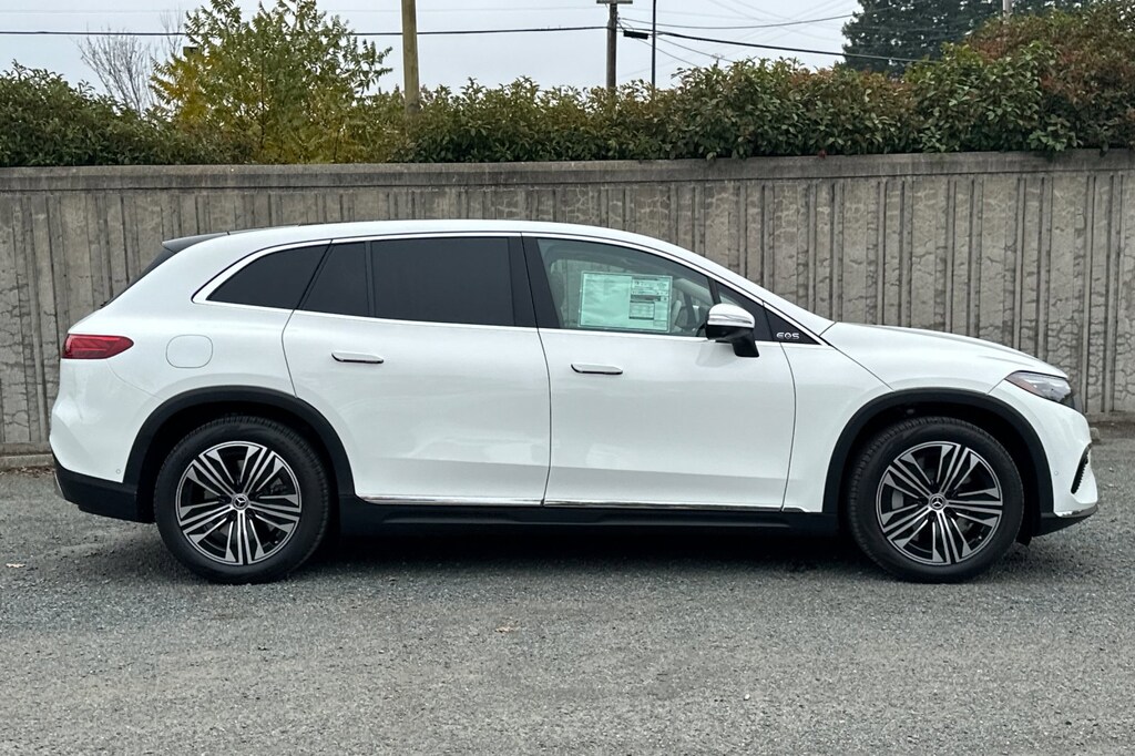 New 2026 Mercedes-Benz EQS 400 SUV 4MATIC SUV