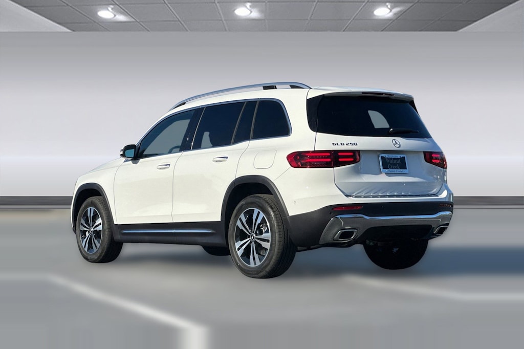 New 2026 Mercedes-Benz GLB 250 SUV