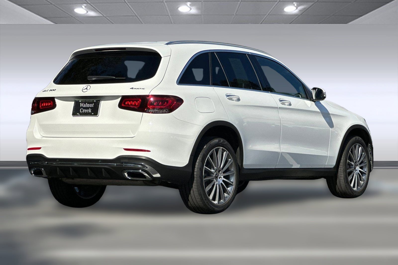 2020 Mercedes Benz GLC 300 4MATIC photo 3