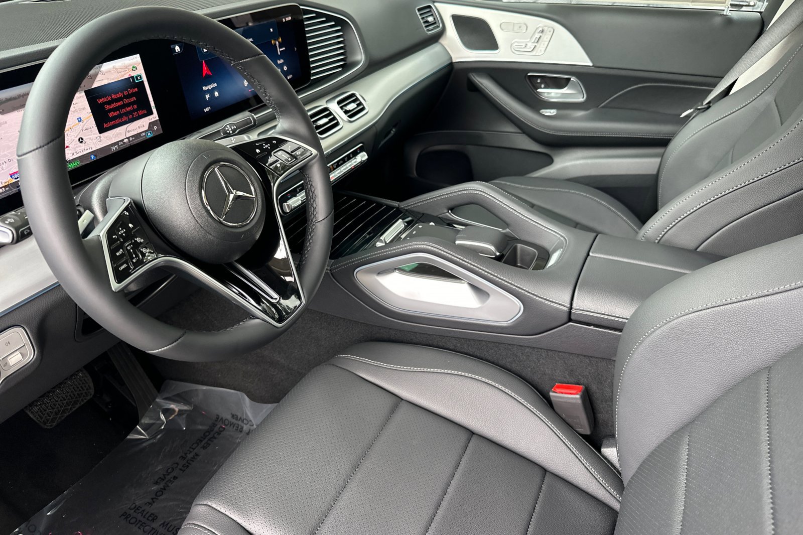 2026 Mercedes Benz GLE 450e 4MATIC photo 3