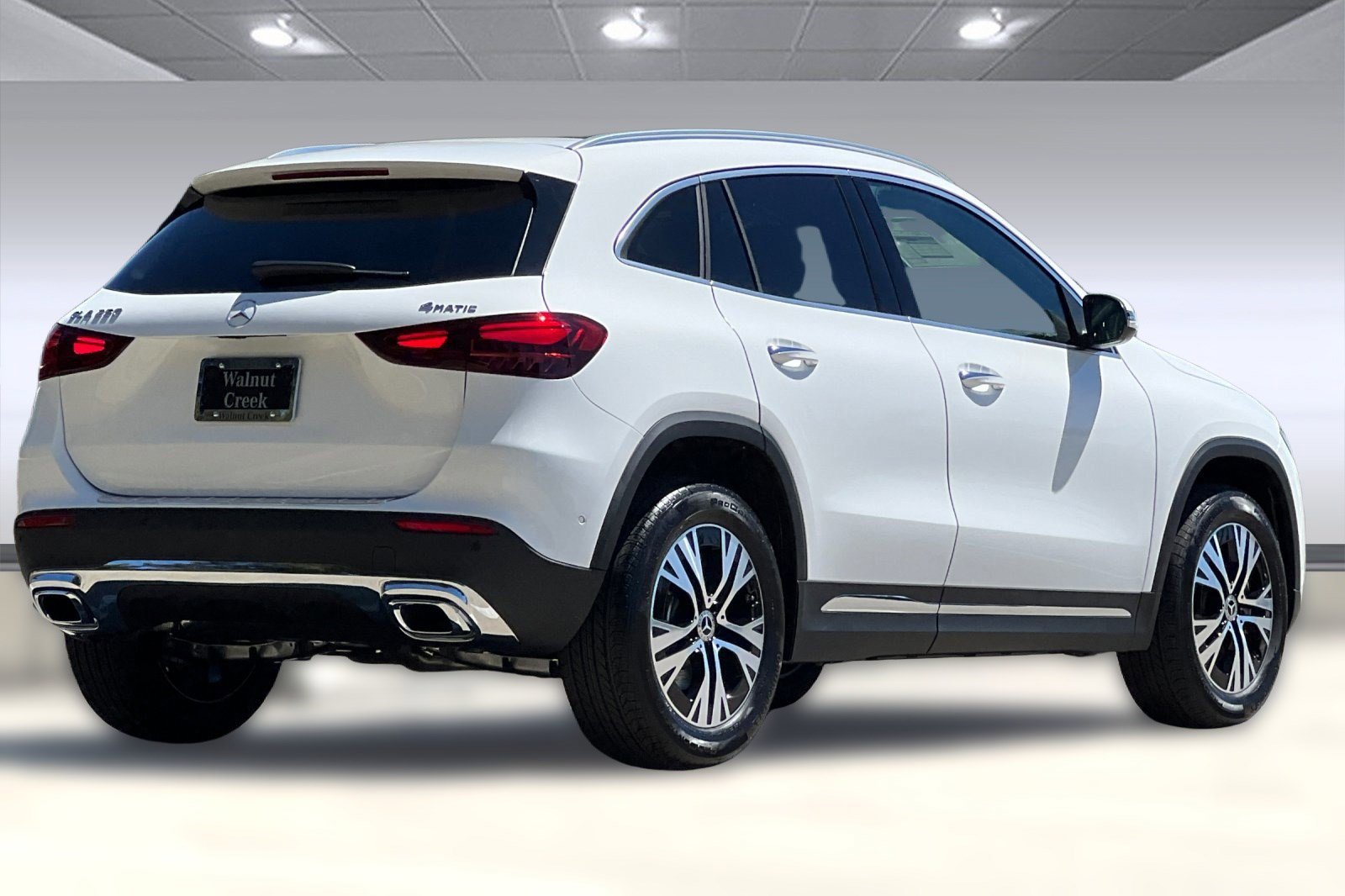 2025 Mercedes Benz GLA 250 4MATIC photo 3