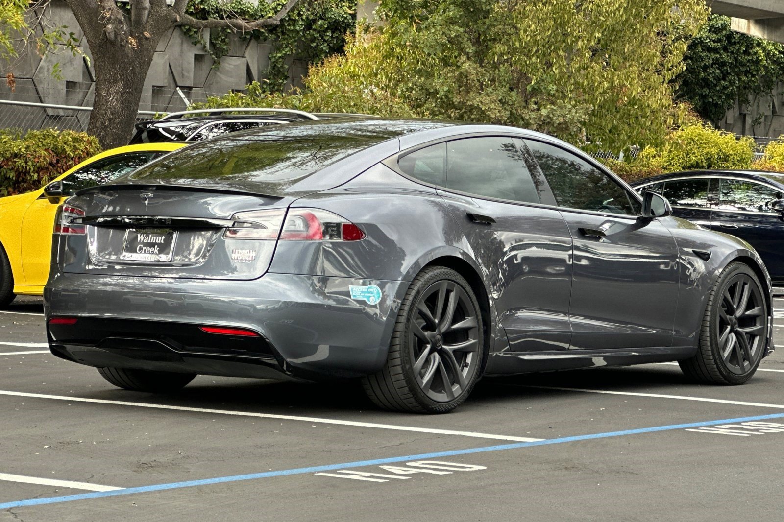 2021 Tesla Model S Plaid photo 3