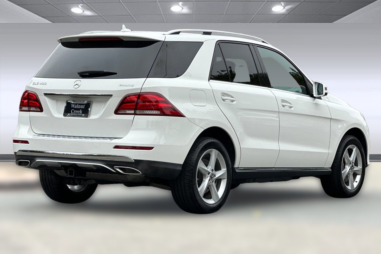 2019 Mercedes Benz GLE 400 4MATIC photo 3