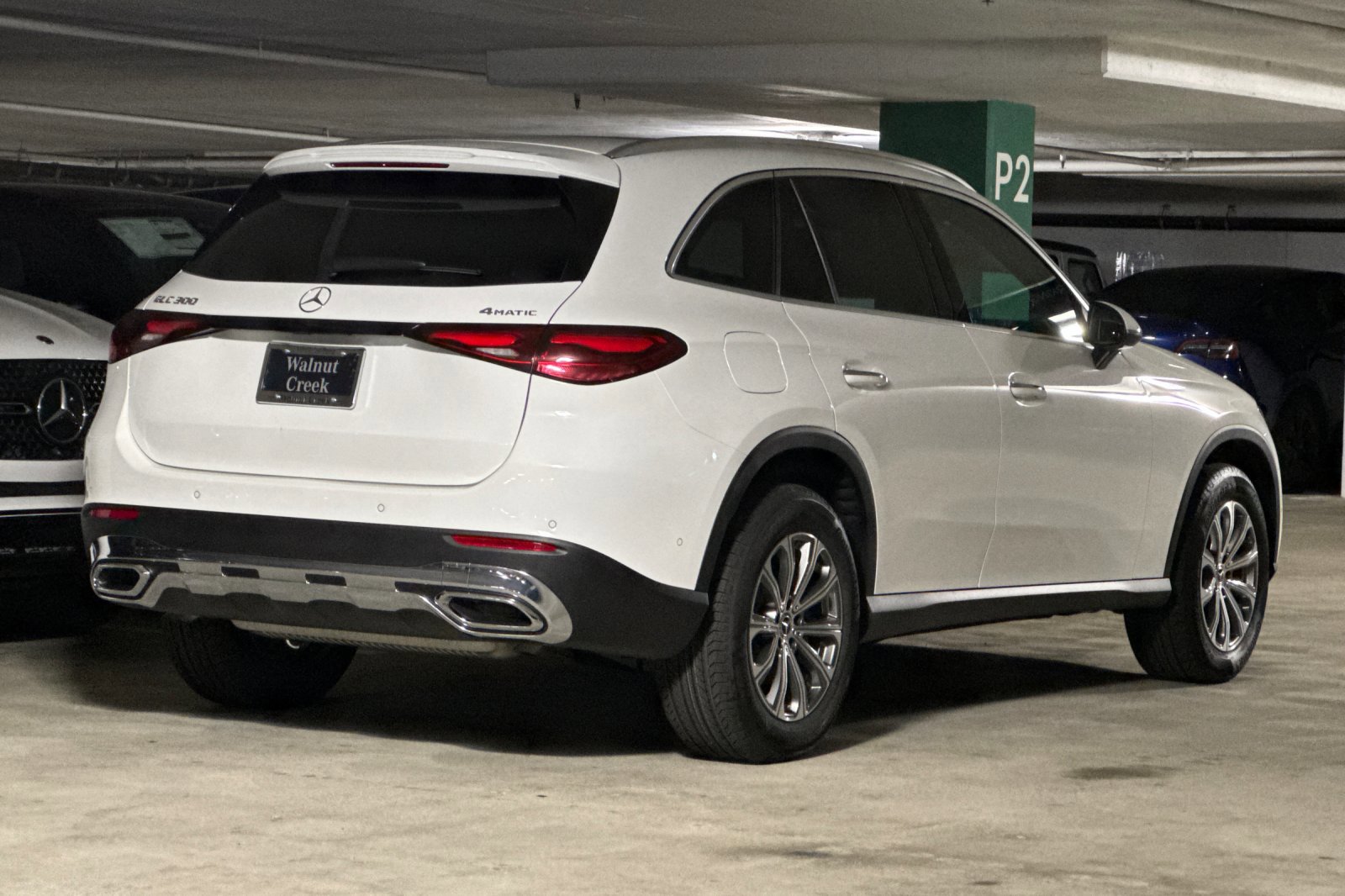 2026 Mercedes Benz GLC 300 4MATIC photo 3