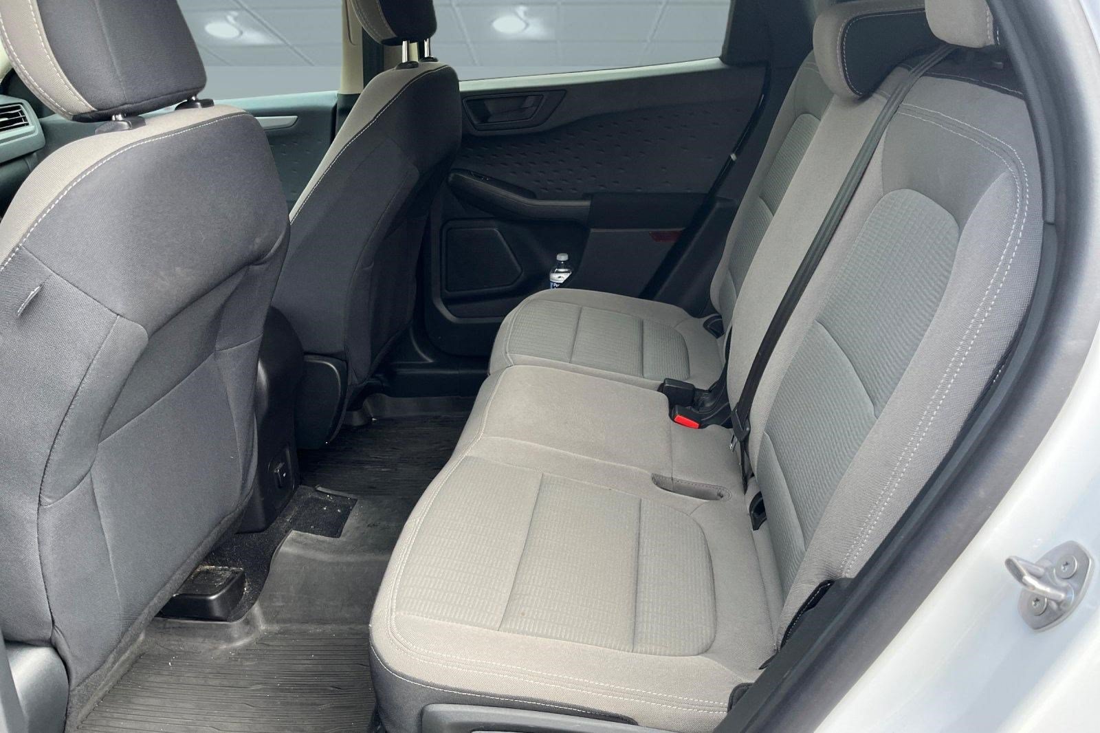 Escape S FWD SUV