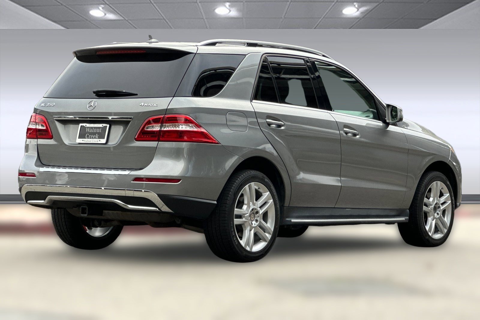 2015 Mercedes Benz ML 350 4MATIC photo 3
