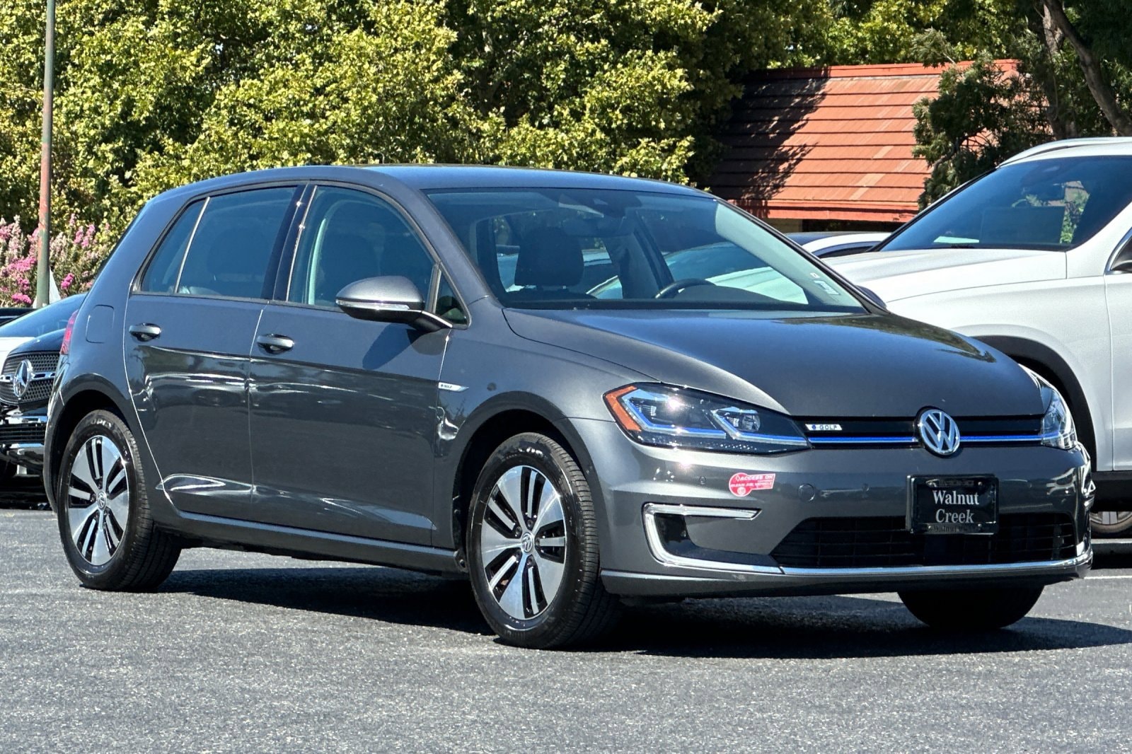 Used 2017 Volkswagen e-Golf e-Golf SEL Premium with VIN WVWPR7AU2HW954482 for sale in Walnut Creek, CA