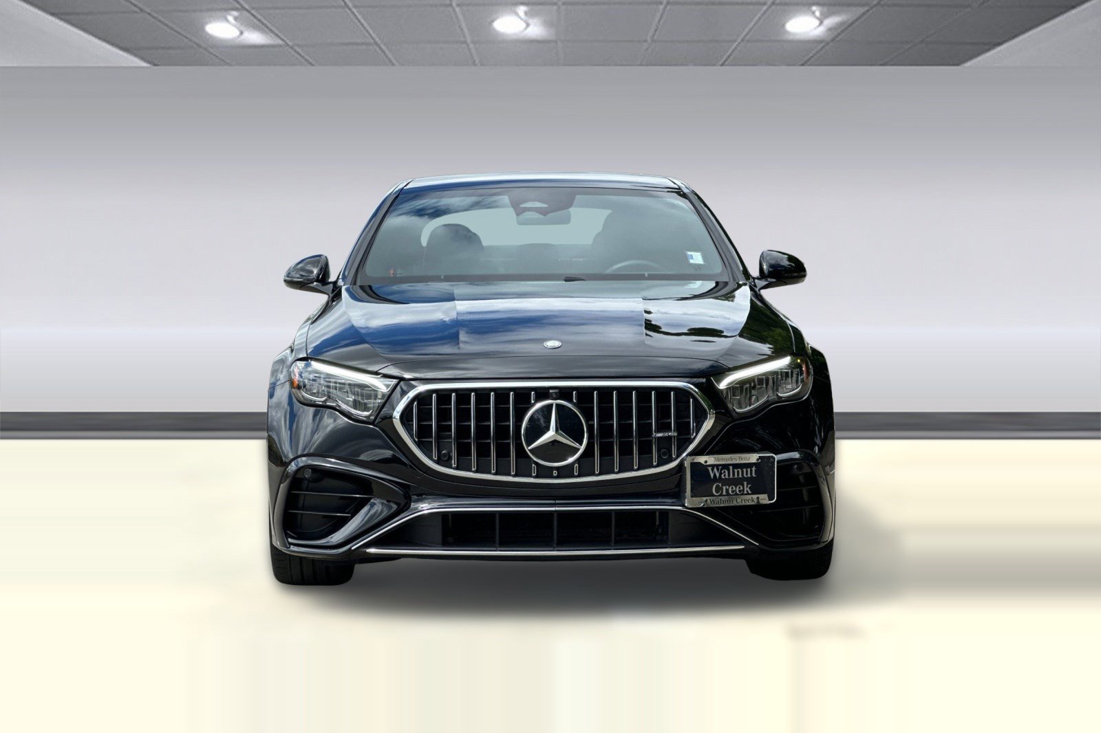 2025 Mercedes-Benz E-Class Coupe photo 5