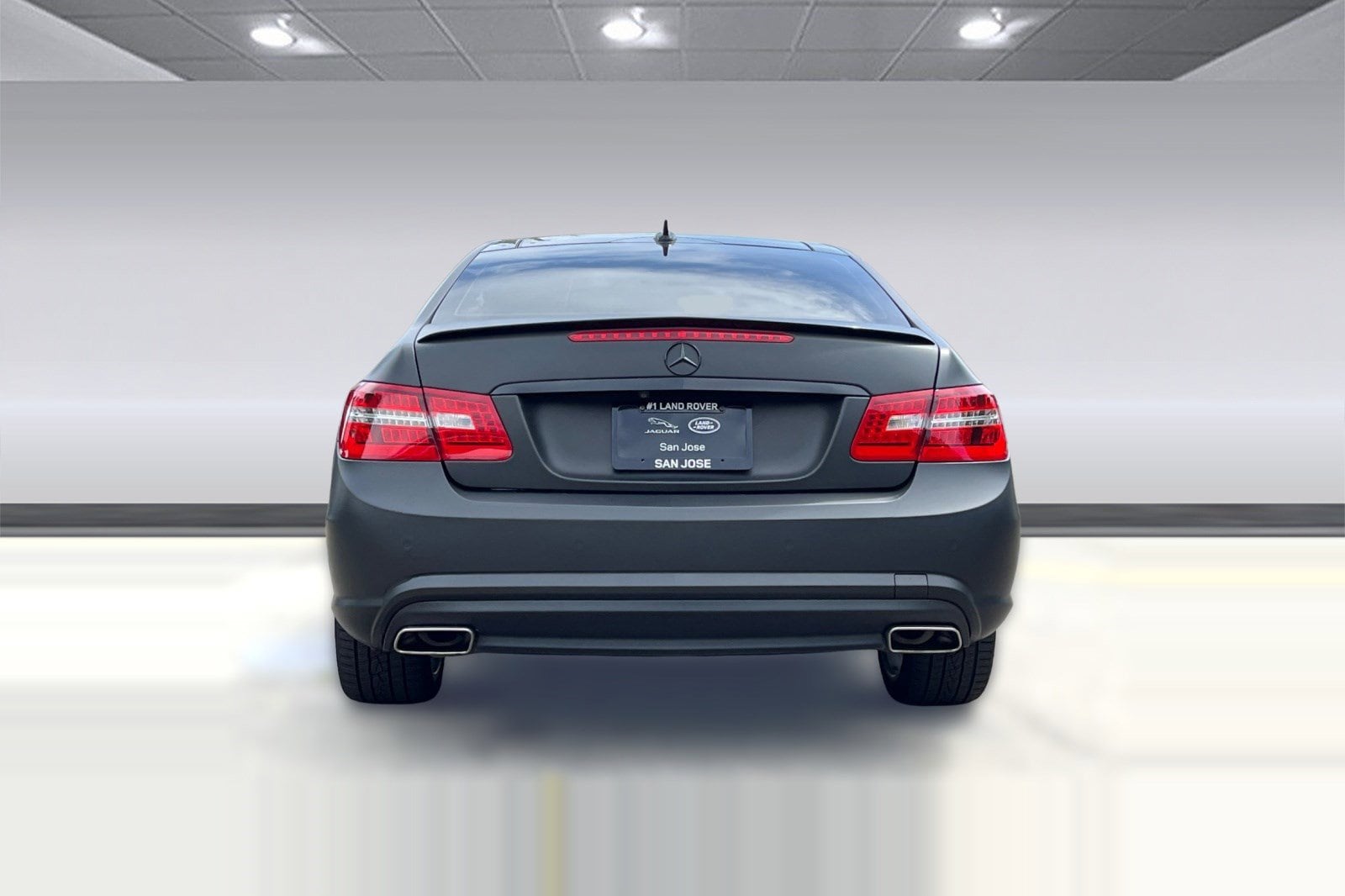 2011 Mercedes-Benz E-Class Coupe photo 5