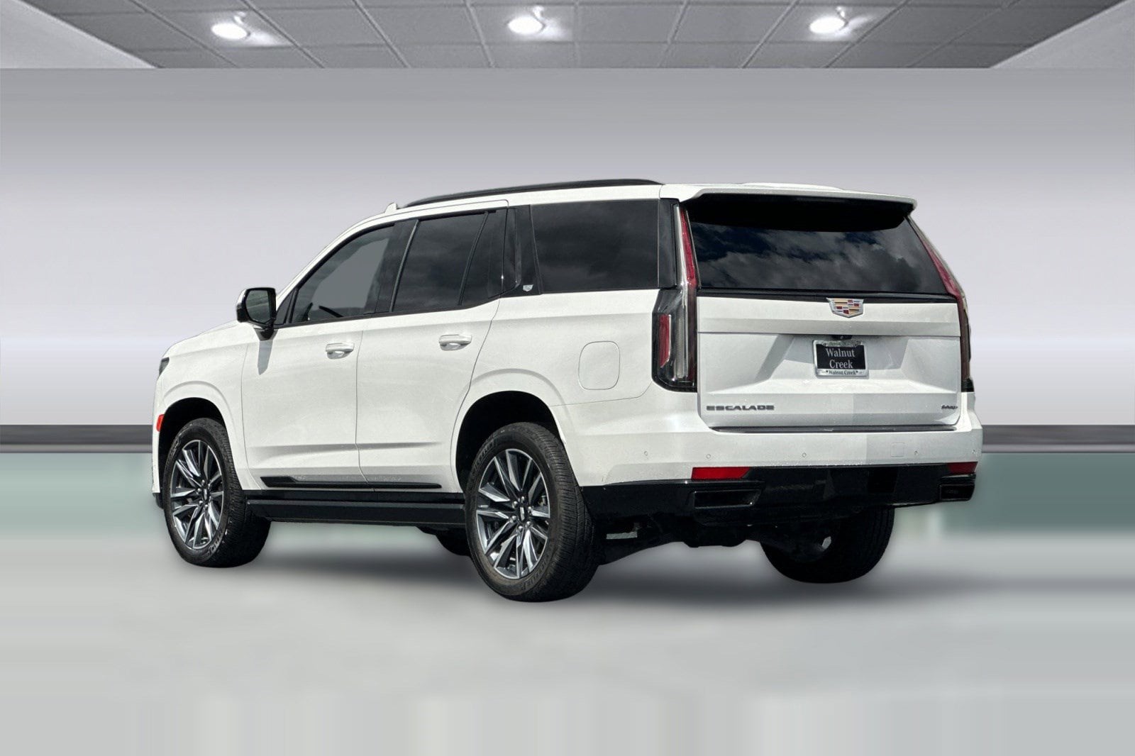 2021 CADILLAC Escalade 4WD 4dr Sport Platinum photo 2