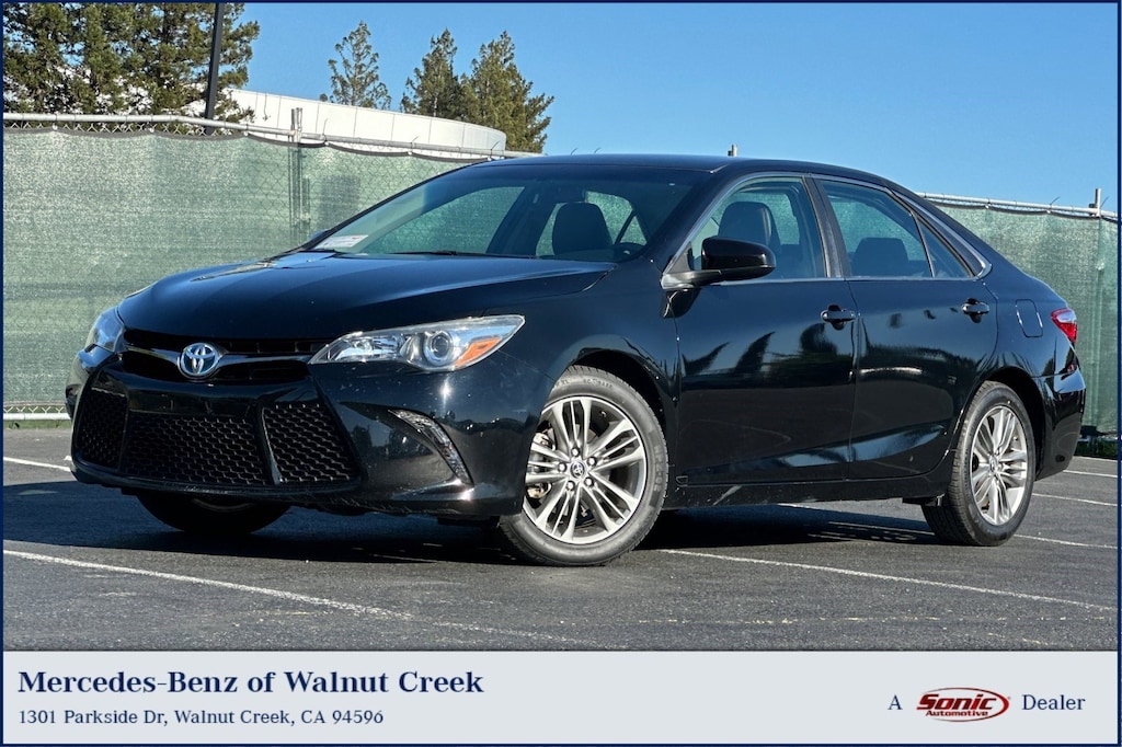Used 2016 Toyota Camry Hybrid 4dr Sdn SE Sedan