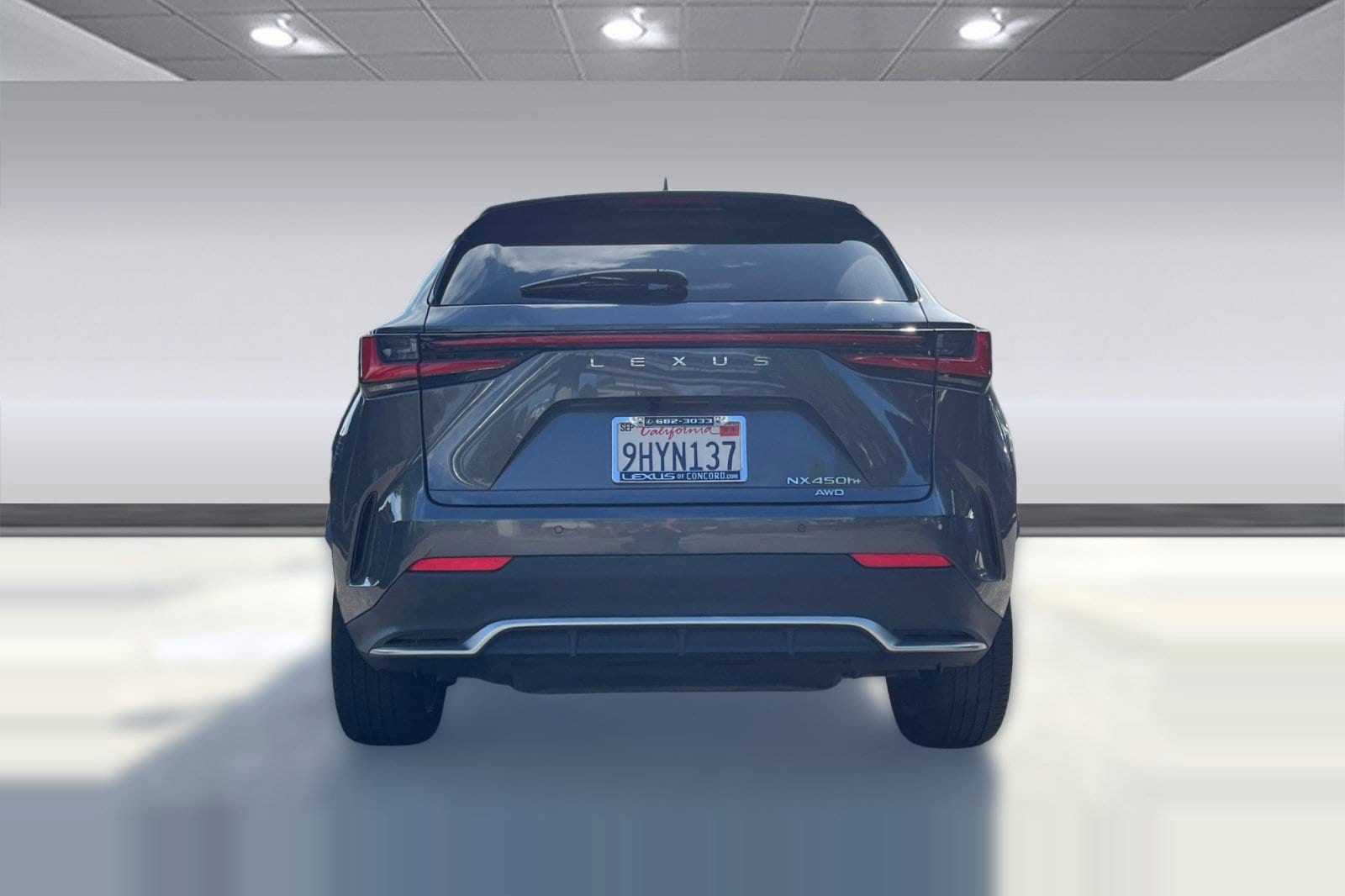 2024 LEXUS NX 450h+ F SPORT Handling AWD photo 4