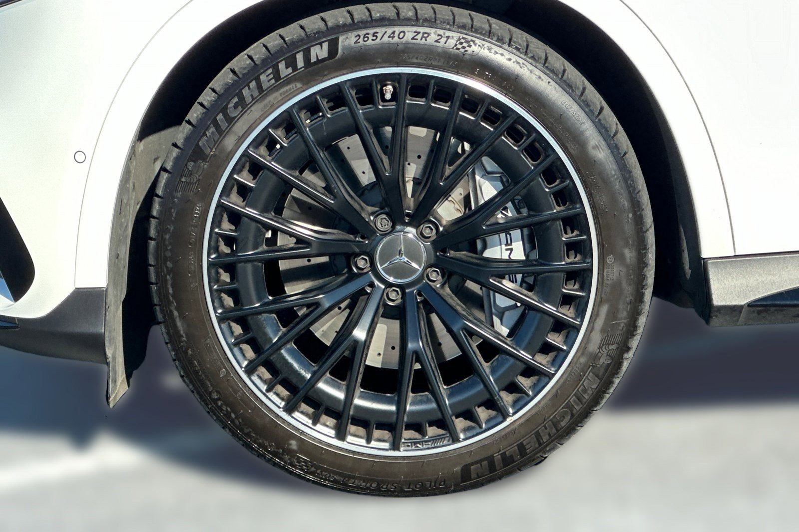 2025 Mercedes-Benz GLC AMG GLC43 - Photo 12