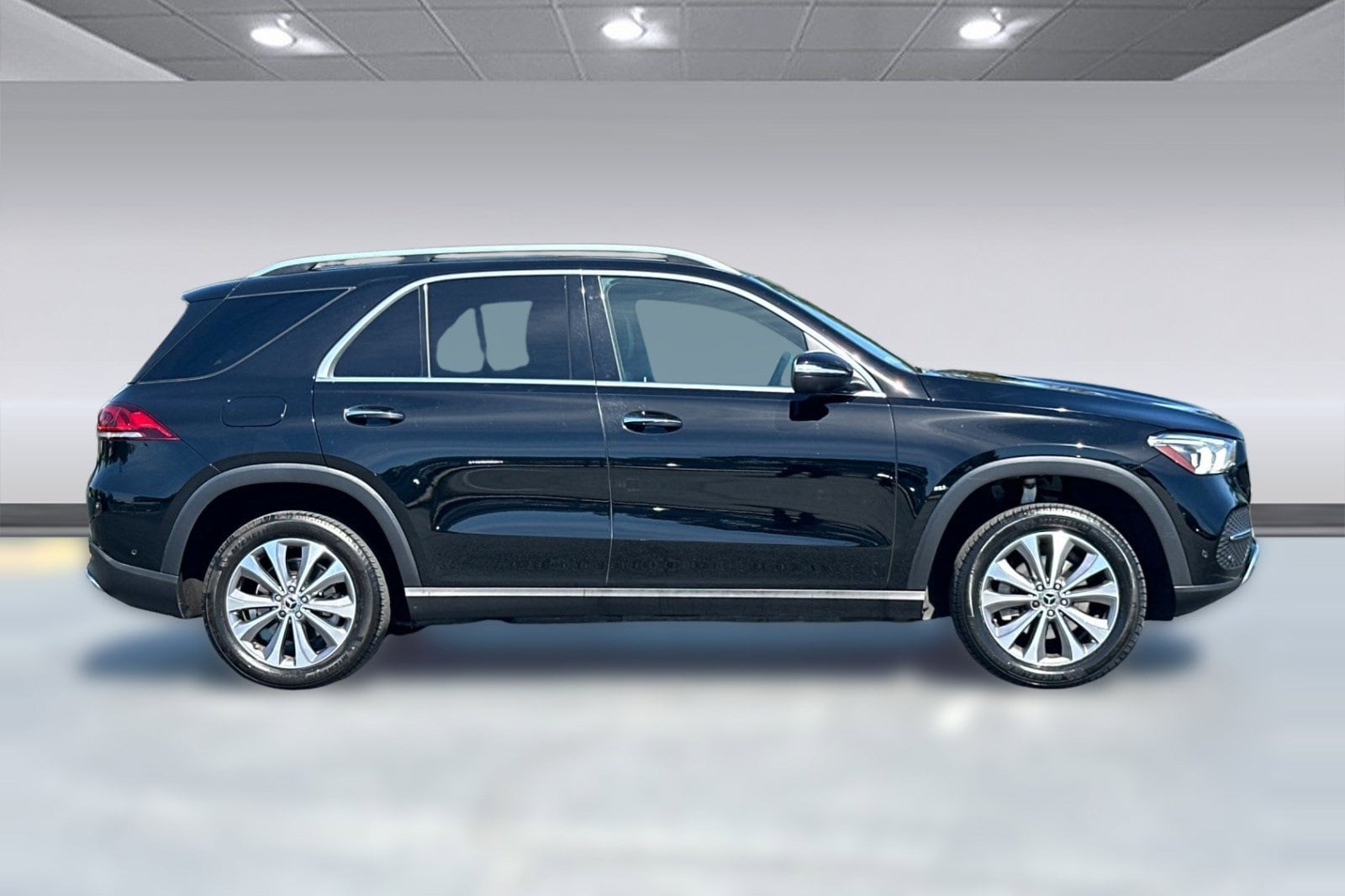 2022 Mercedes-Benz GLE 350 4MATIC SUV photo 6