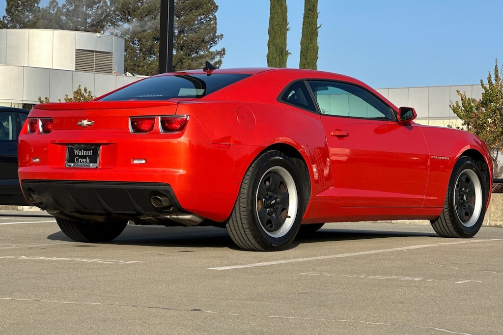 Used 2013 Chevrolet Camaro 2dr Cpe LS w/2LS Coupe