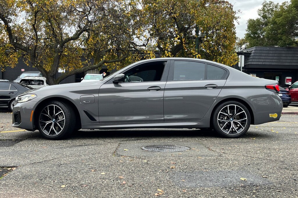 Used 2022 BMW 5 Series 530e Plug-In Hybrid Sedan