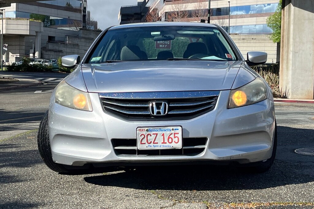 Used 2011 Honda Accord Sdn 4dr I4 Auto LX-P Sedan