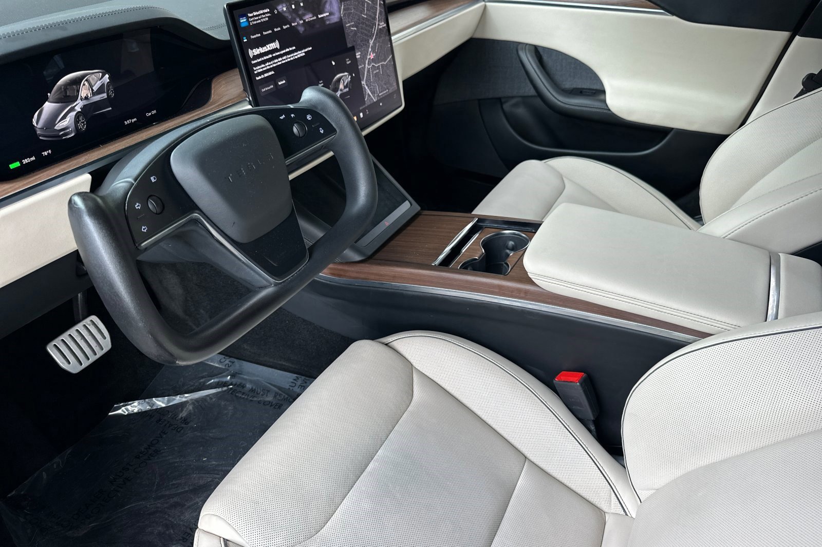 2021 Tesla Model S Plaid photo 4