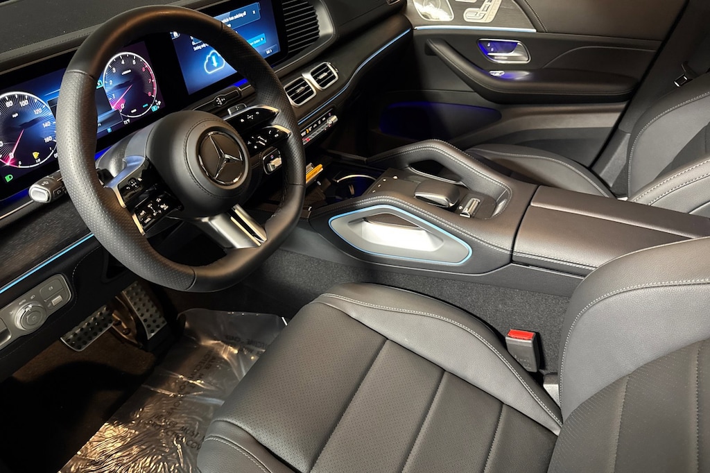 New 2025 Mercedes-Benz GLS 450 4MATIC SUV