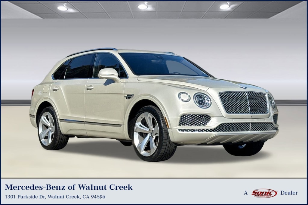 Used 2018 Bentley Bentayga W12 Signature AWD SUV