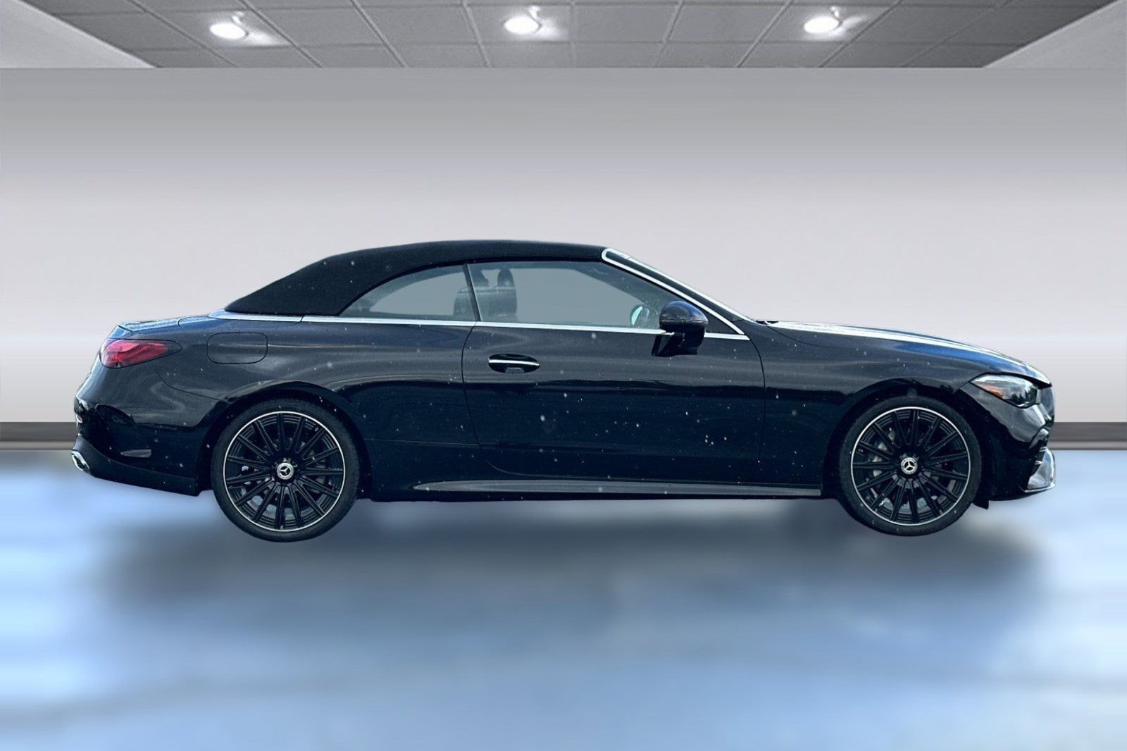 2024 Mercedes-Benz CLE 300 4MATIC Cabriolet photo 6