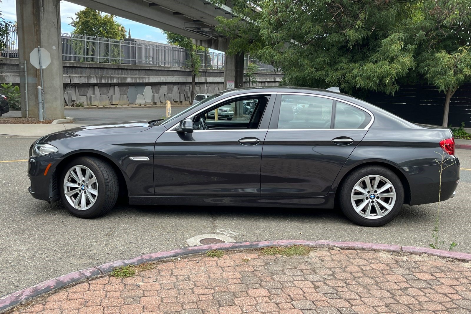 Used 2016 BMW 5 Series 528i with VIN WBA5A5C53GG353354 for sale in Walnut Creek, CA
