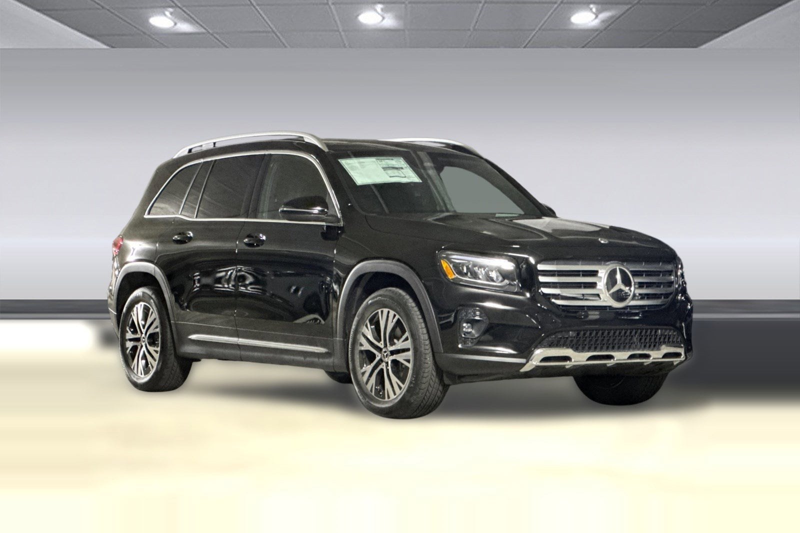 2026 Mercedes-Benz GLB 250 SUV photo 6