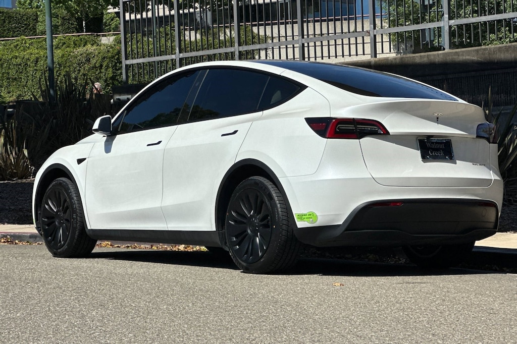 Used 2023 Tesla Model Y Long Range AWD SUV