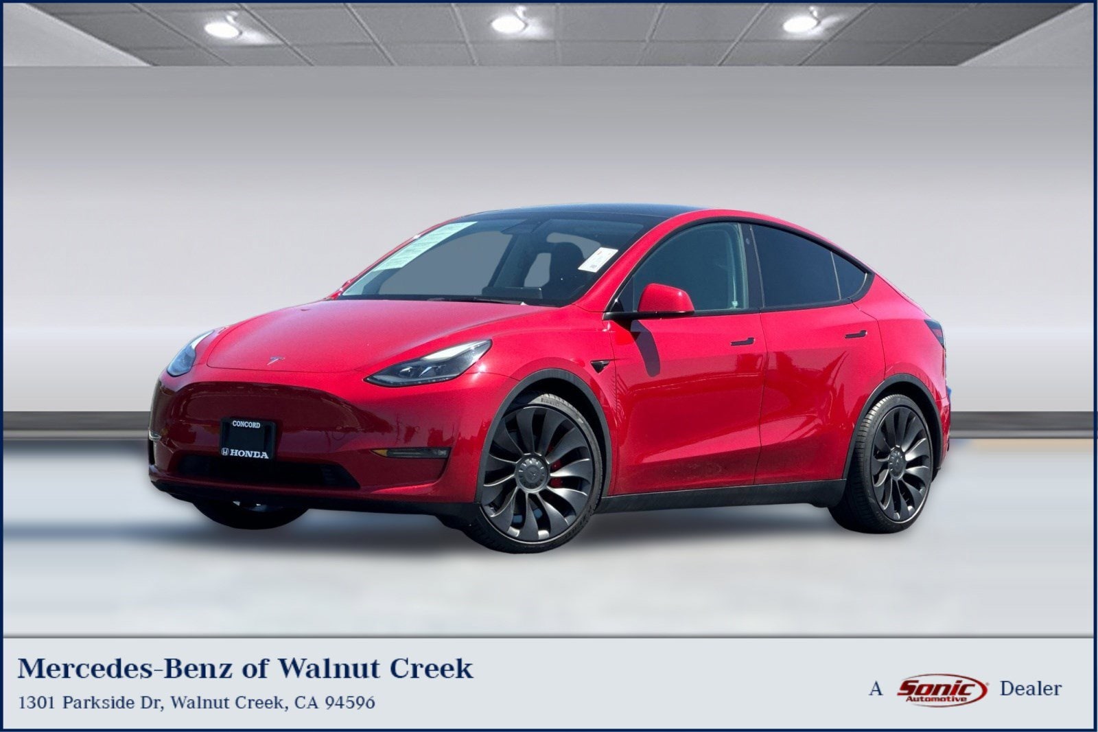 2021 Tesla Model Y Performance Dual Motor All-Wheel Drive's photo