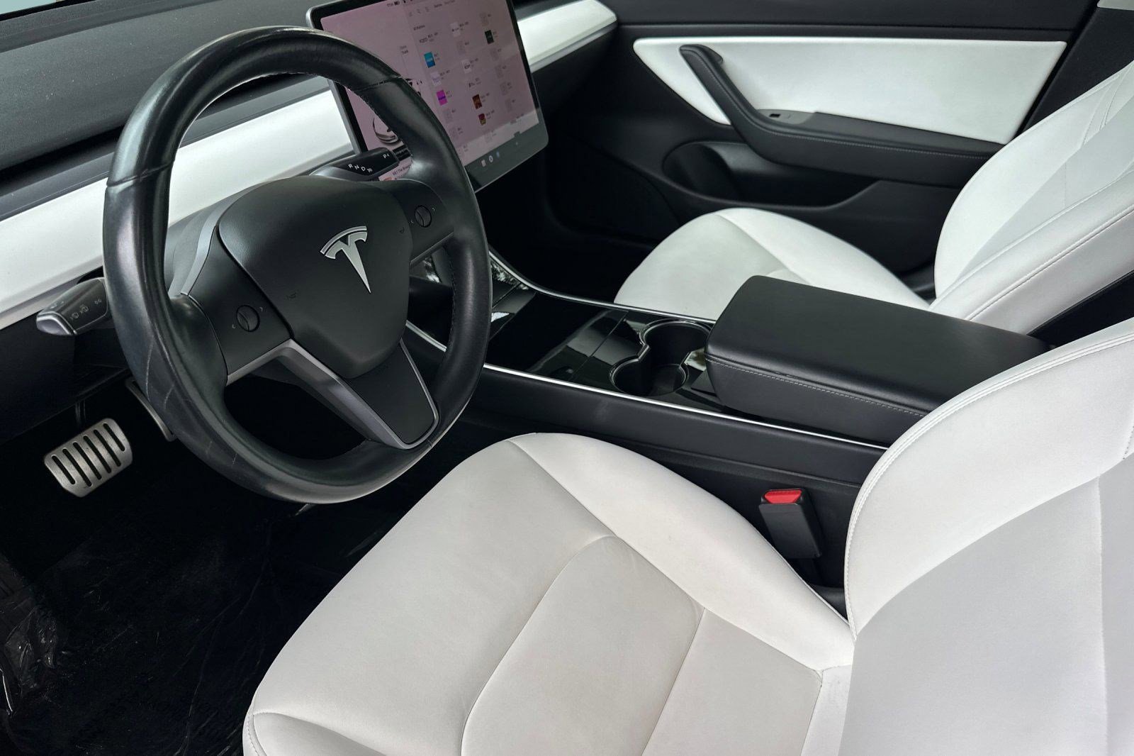 2019 Tesla Model 3 Long Range photo 4