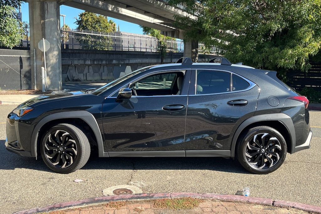 Used 2024 Lexus UX 250h FWD SUV
