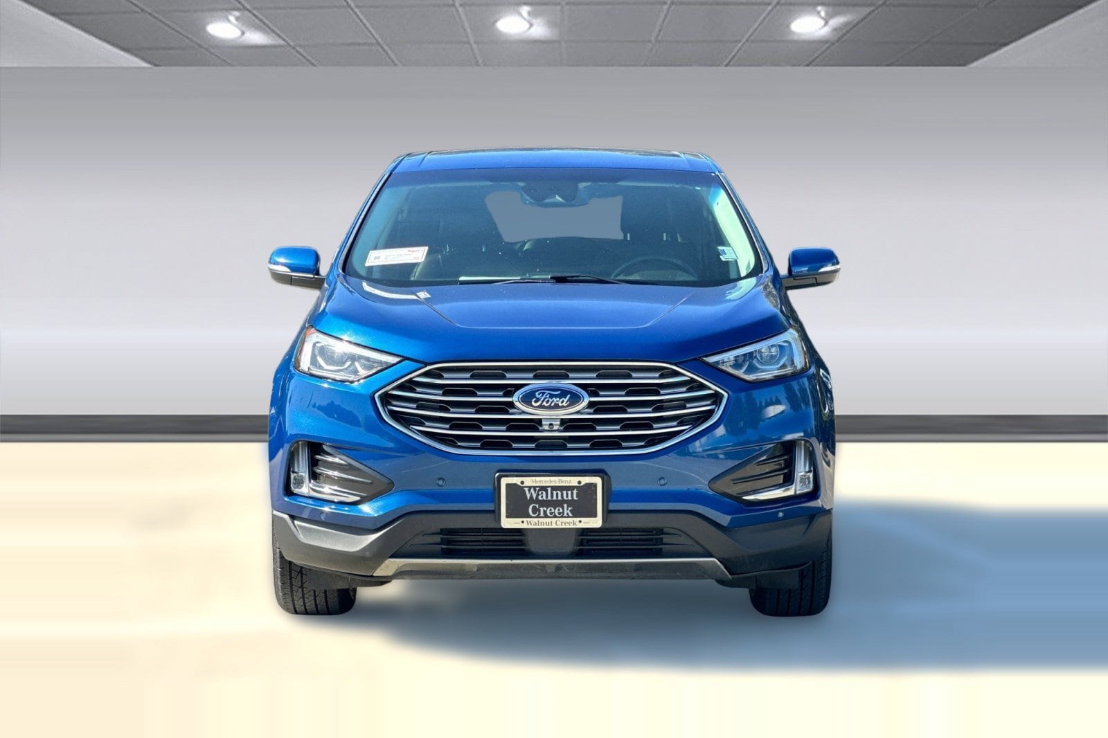 Edge Titanium AWD SUV