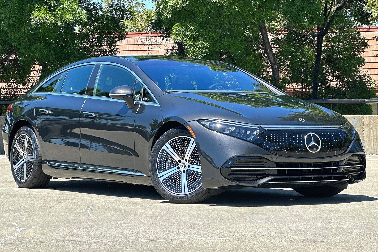 Used 2022 Mercedes-Benz EQS Base with VIN W1KCG2DB4NA013034 for sale in San Rafael, CA