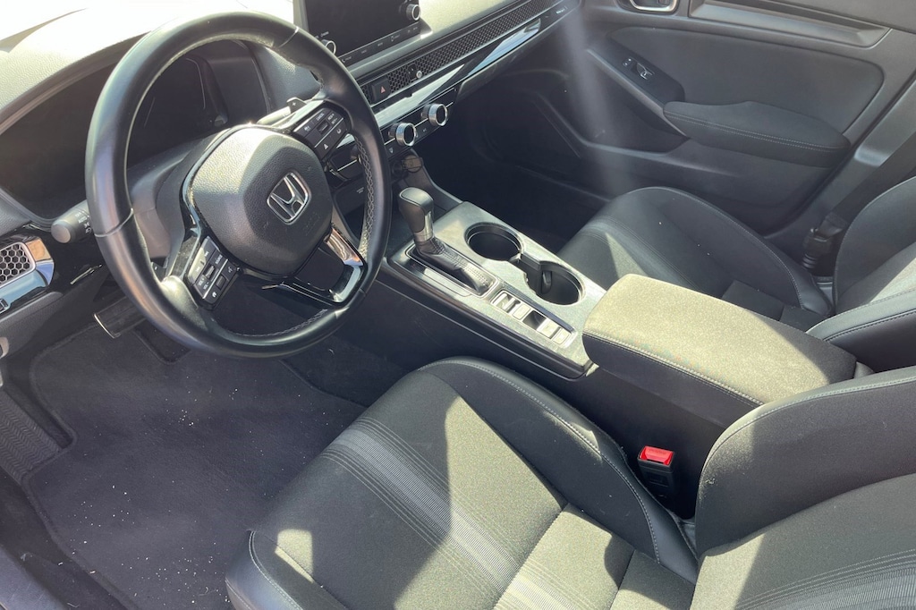 Used 2024 Honda Civic Hatchback Sport CVT Hatchback