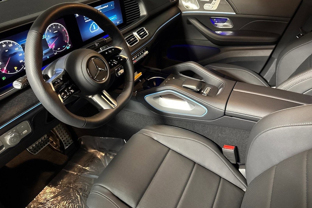 New 2025 Mercedes-Benz GLS 450 4MATIC SUV