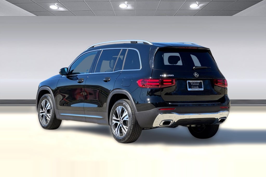 New 2026 Mercedes-Benz GLB 250 SUV