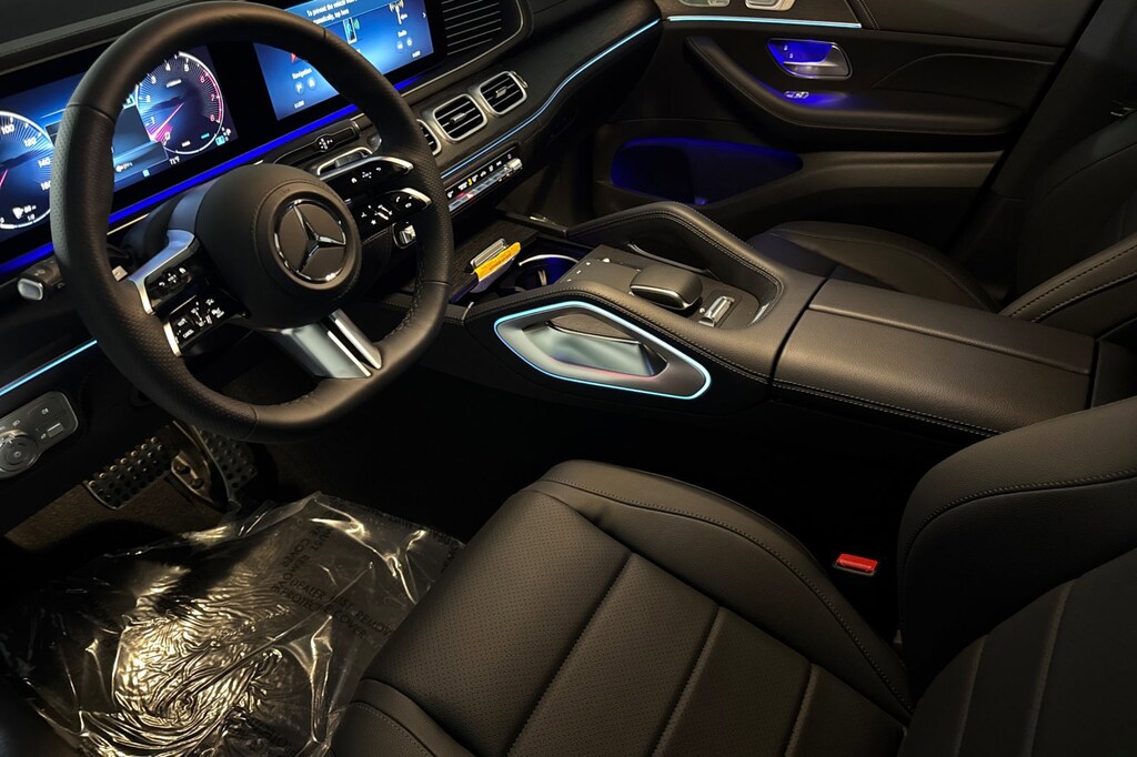 New 2025 Mercedes-Benz GLS 450 4MATIC SUV