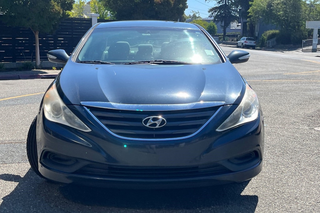 Used 2014 Hyundai Sonata 4dr Sdn 2.4L Auto GLS Sedan