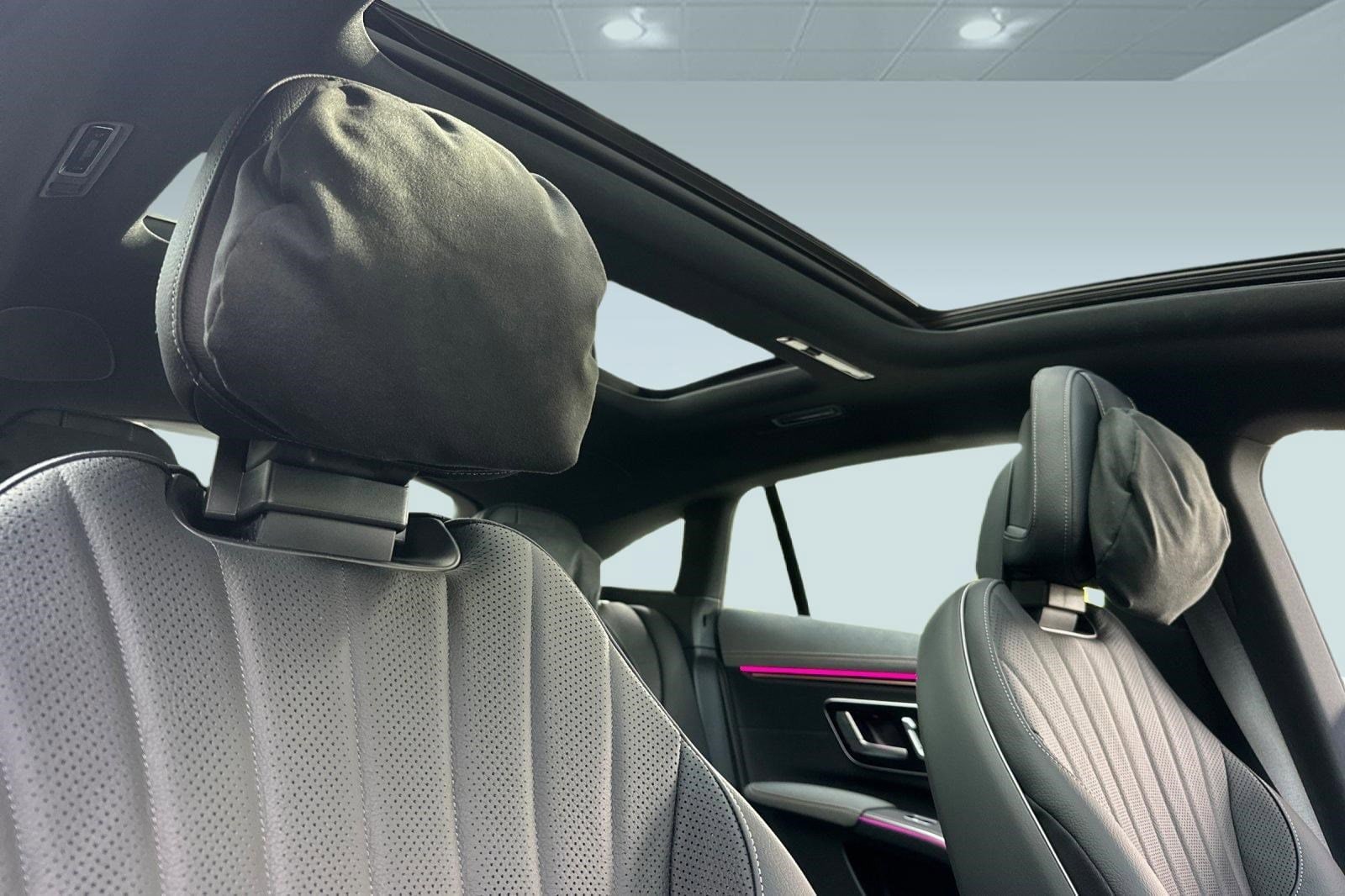 2026 Mercedes-Benz EQS Base | CarEdge | CarEdge