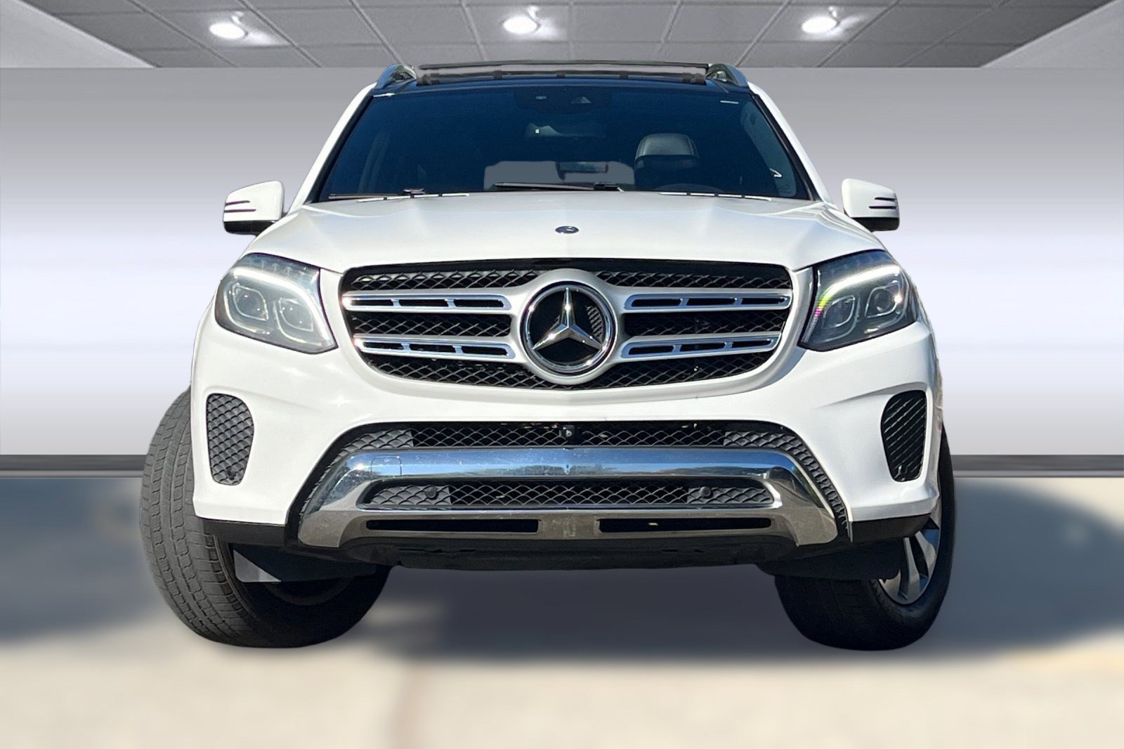 2017 Mercedes Benz GLS 450 4MATIC photo 4