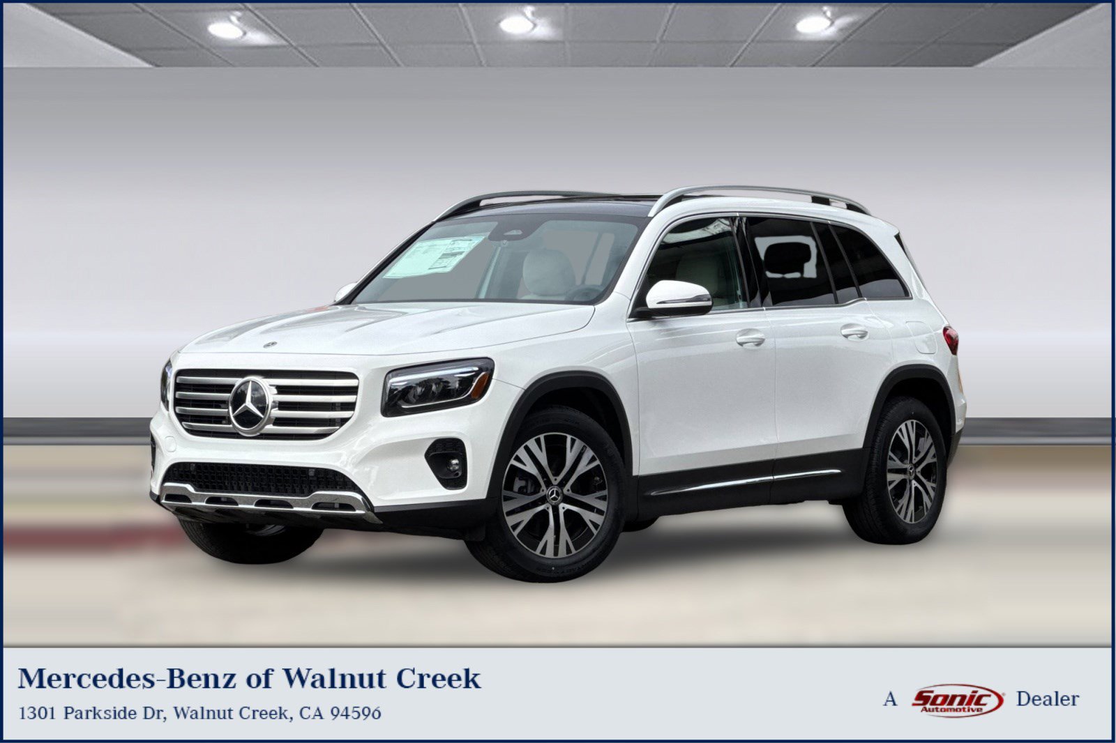 2026 Mercedes-Benz GLB GLB 250's photo