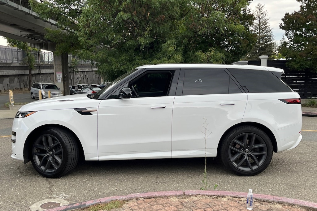 Used 2023 Land Rover Range Rover Sport P400 SE Dynamic SUV