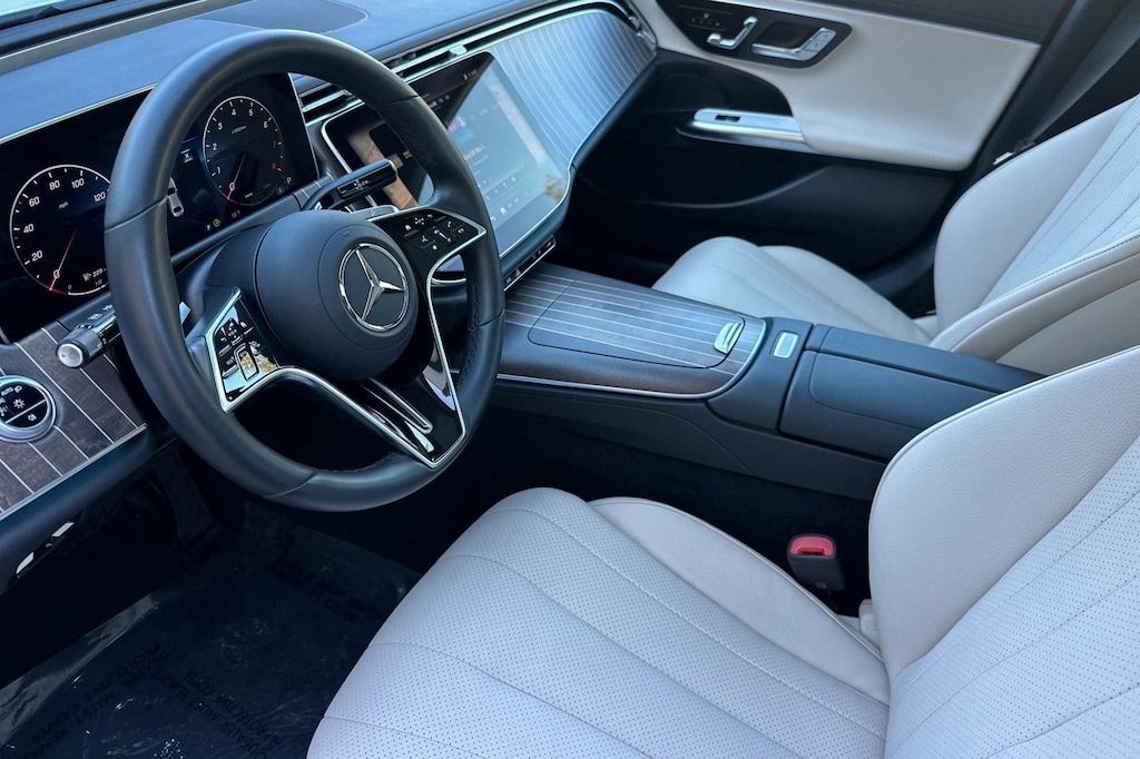 Used 2025 Mercedes-Benz E-Class E 350 4MATIC Sedan Sedan