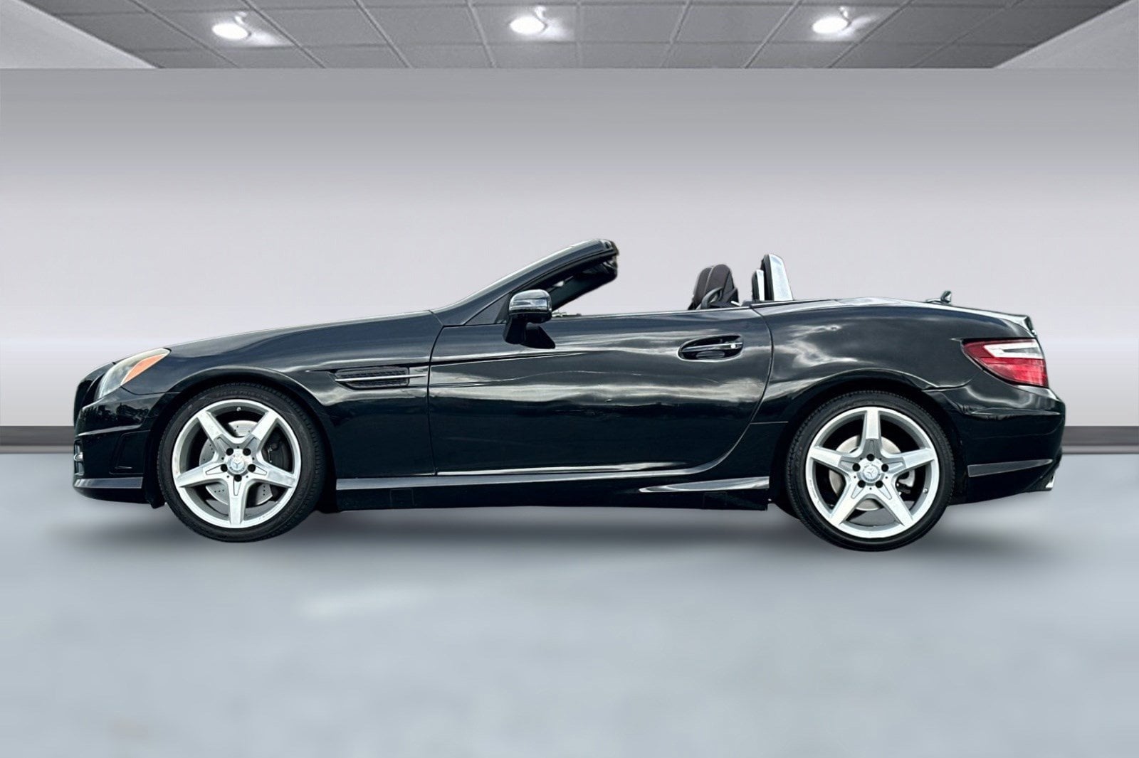 Used 2013 Mercedes-Benz SLK-Class SLK250 with VIN WDDPK4HA7DF065188 for sale in Walnut Creek, CA
