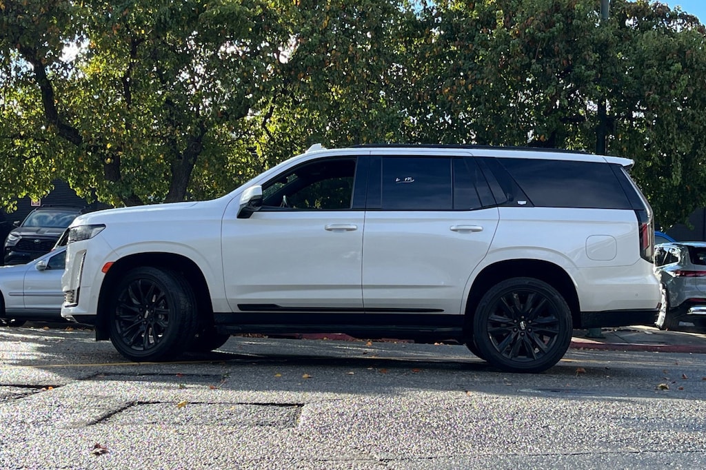 Used 2021 CADILLAC Escalade 4WD 4dr Sport SUV