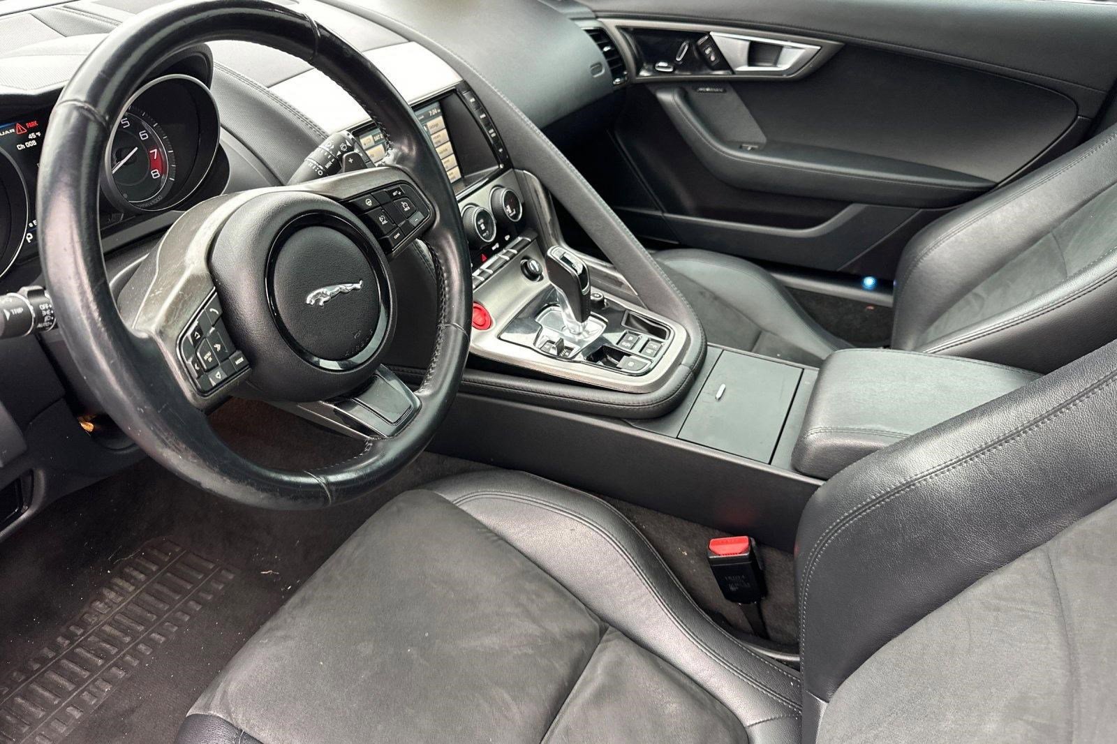 F-TYPE 2dr Cpe V6 Coupe