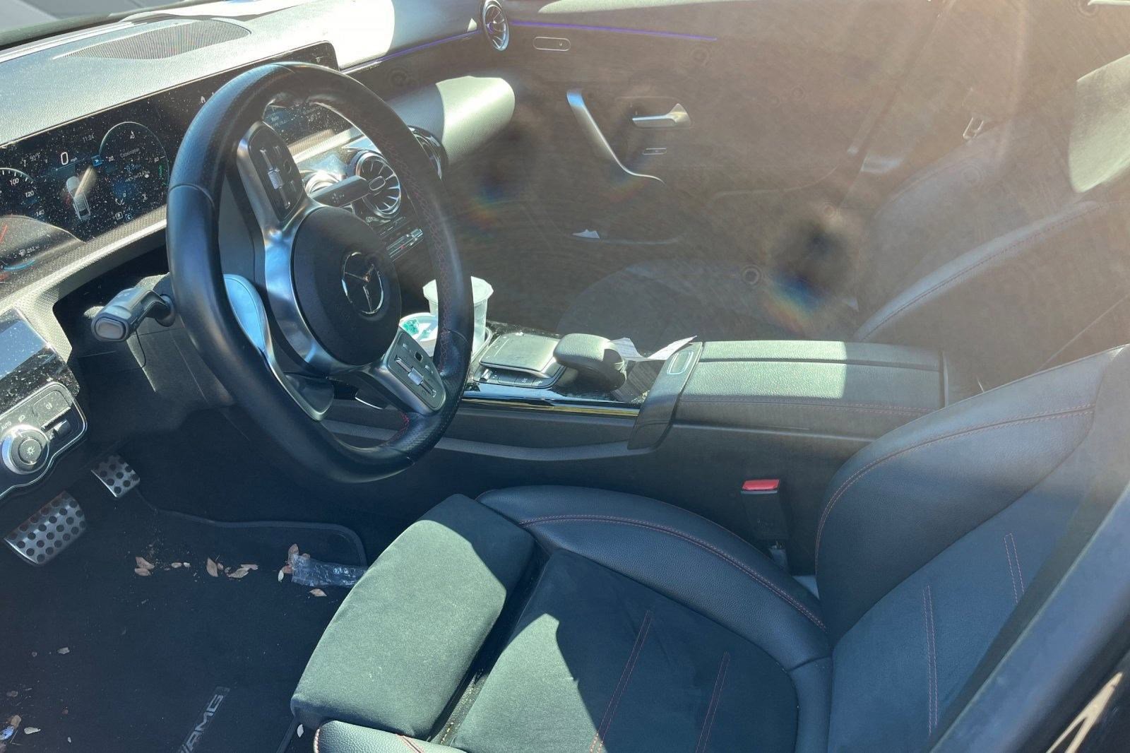 2022 Mercedes Benz A 220 photo 3